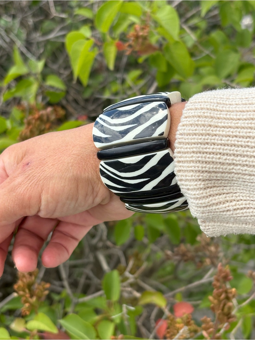 Ladies Stretch Lucite Zebra Pattern
